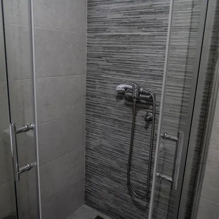Studio Apartments Maksimovic Nis Exterior photo