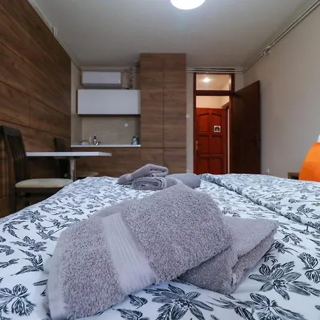 Studio Apartments Maksimovic Nis Exterior photo